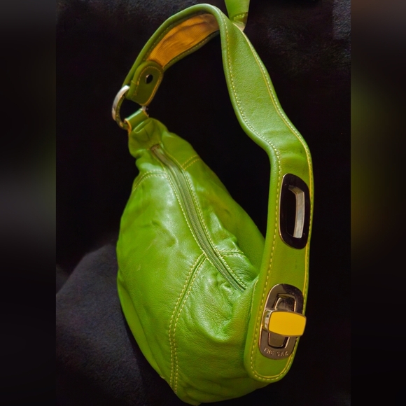The Sak Lime Green Leather Hobo Bag - Picture 3 of 16